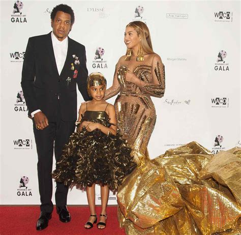 Beyoncé & Blue Ivy Wear Matching Dresses, 6-Year-Old Bids $19,000 on Art