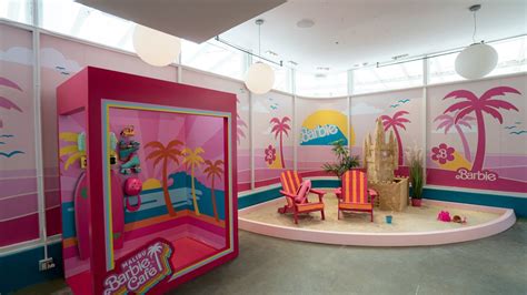 The Malibu Barbie Chicago Pop-Up Café Opens, with Barbie roller skating, photo opps and more ...