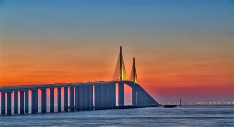 Sunshine Skyway Bridge Sunrise | Matthew Paulson Photography