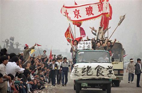 The Tiananmen Square protests in pictures, 1989 - Rare Historical Photos