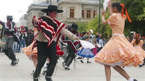 Chilean Independence Day - YouTube