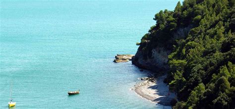 Best Beaches in the Gulf of Poets | La Spezia Beach Guide