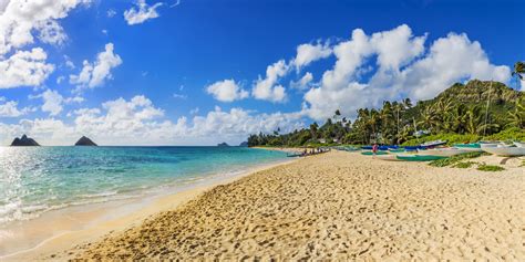 Hawaii's Five Best Winter Beaches | Via