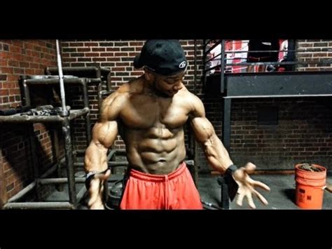 Beastmode Back Workout: Natural Bodybuilder Chris Jones - YouTube