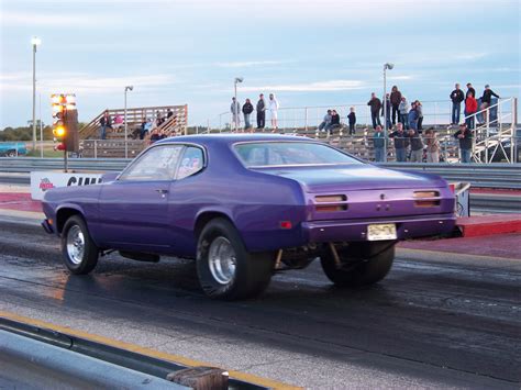 1970 Plymouth Duster 1/4 mile Drag Racing timeslip specs 0-60 - DragTimes.com