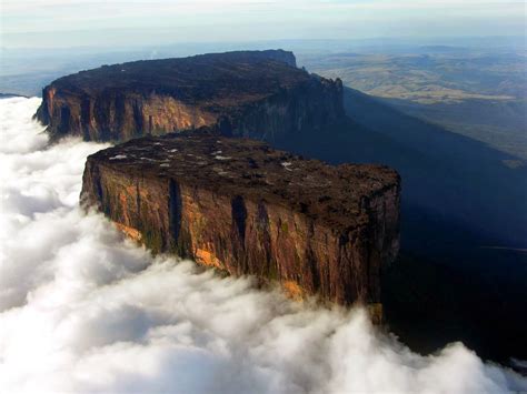 MOUNT RORAIMA, TEPUI PLATEAU, SOUTH AMERICA | Mount roraima, Ancient tree, Wonders of the world