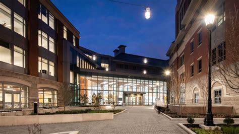 VCU unveils new Engineering Research Building