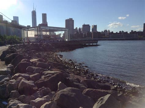 Brooklyn Bridge Park Carousel by the water. | Brooklyn bridge park, New ...