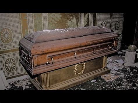 ABANDONED FUNERAL HOME WITH CASKETS/COFFINS - YouTube