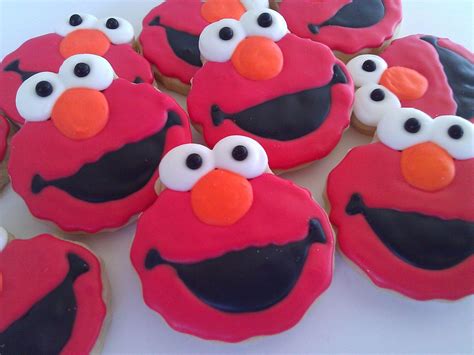 Elmo Cookies~ 2 Dozen Elmo Cookies by acookiejar on Etsy, $33.95, Red Muppet | Elmo cookies ...