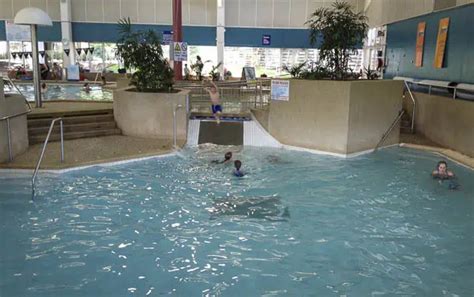 Willoughby Leisure Centre Review: Family-Friendly Swimming!