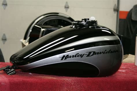 Custom Harley Paint Jobs | Home PAIRADICE CYCLES PAINT HARLEY BAGGER WHEELS ENGINE M ...