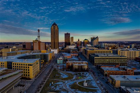 Des Moines skyline. : r/desmoines