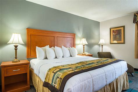 Quality Inn & Suites Chattanooga, TN - See Discounts