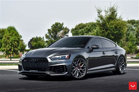 AUDI RS5 SPORTBACK - HYBRID FORGED SERIES: HF-2 - Vossen Wheels