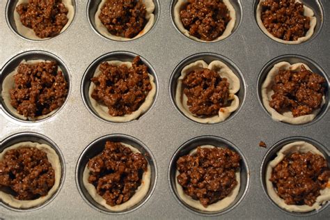 BBQ Beef Cups - Ground Beef Suffed Biscuits