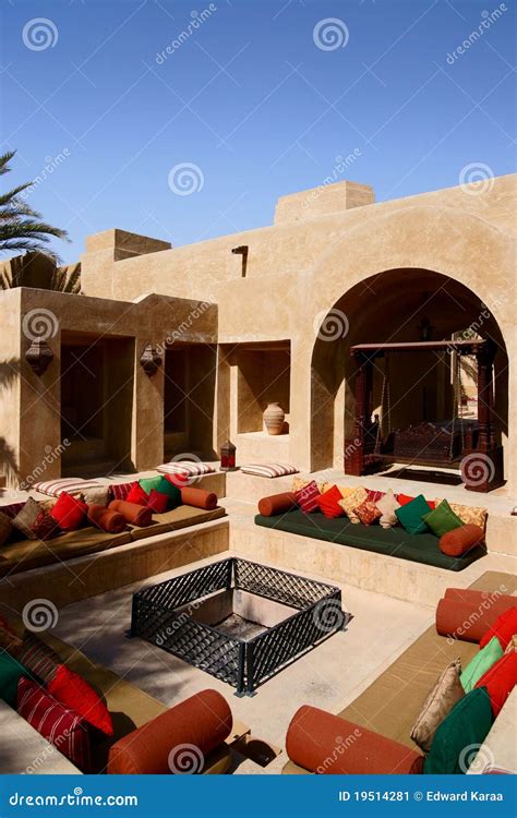 Bab Al-Shams Desert Resort editorial photo. Image of east - 19514281