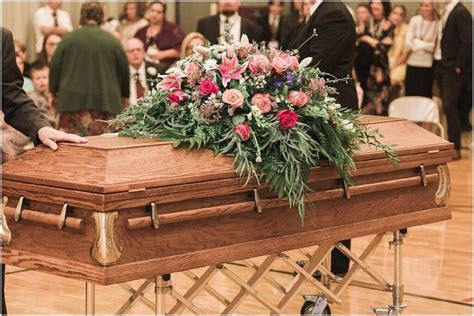 What happens at a funeral? A realistic account of what to expect - The ...