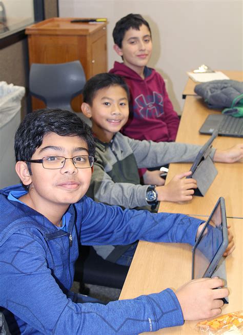 Scott Highlands Middle School continues Hour of Code tradition | Apple Valley | hometownsource.com