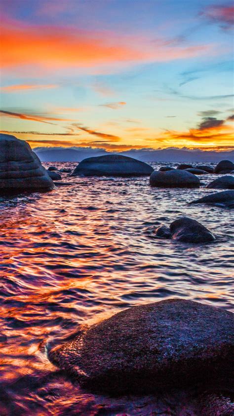 Download wallpaper: Bonsai Rock sunset at Lake Tahoe 750x1334