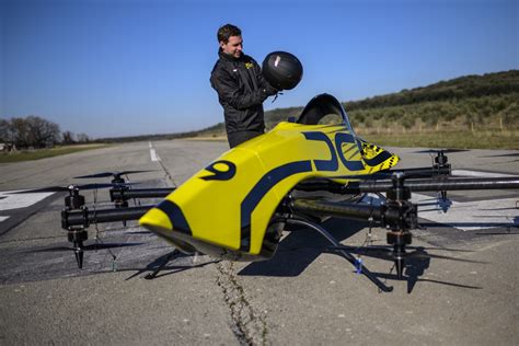 "Big Drone", a Manned Aerobatic Drone, Successfully Completes Test Flight - The Flighter