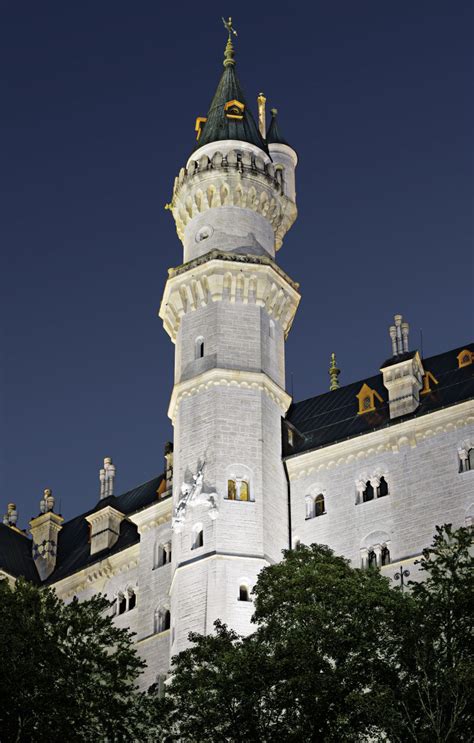 Neuschwanstein Castle, Schwangau · BEGA