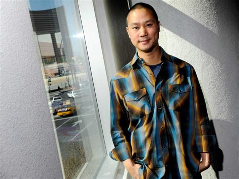 Why Zappos CEO Tony Hsieh Sits At The Same Size Desk As His Call Center ...