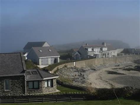 Rhoscolyn Beach. A lunchtime walk after a meal at the White Eagle Pub