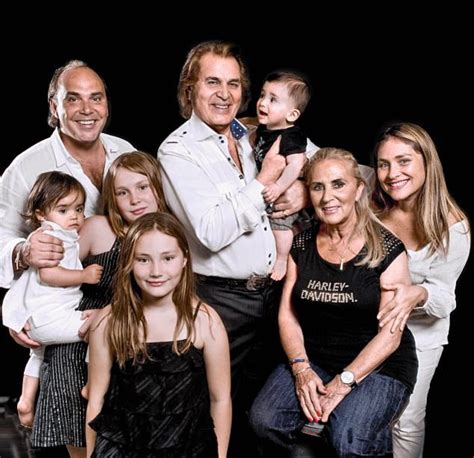 Engelbert Humperdinck believes he is curing his wife’s Alzheimer’s ...