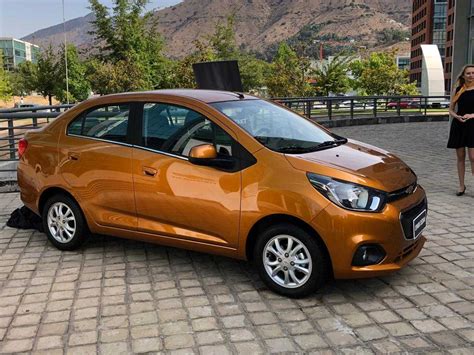 Chevrolet lanza en Chile el Spark Sedán en tres versiones