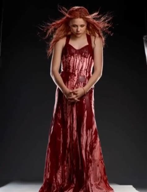 Carrie White 2013; Chloë Grace Moretz | Carrie white, Carrie halloween ...