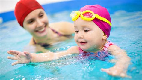 Best Swimming Lessons for Kids in NYC This Summer