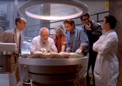 JURASSIC PARK ” PROP DINOSAUR EGG INCUBATOR