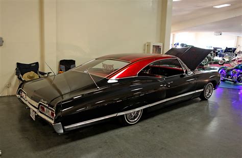 lowrider-fresno-super-show-chevrolet-impala-57 - Lowrider