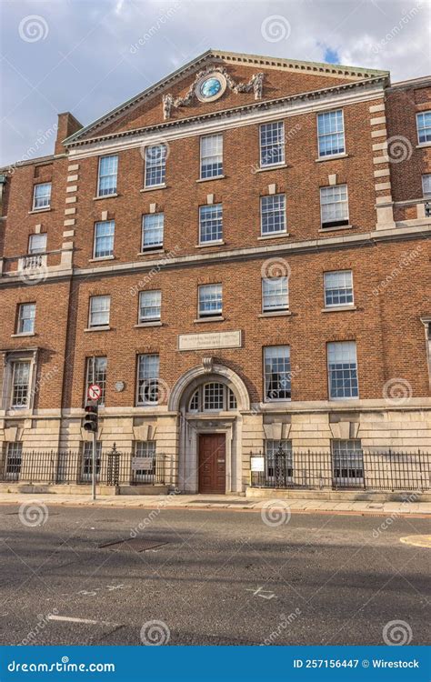 Vertical Shot of the National Maternity Hospital at Holles Street in Dublin, Ireland Editorial ...