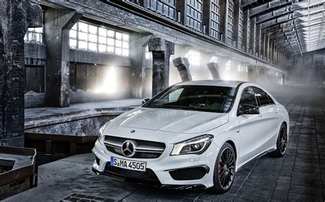 2014 Mercedes-Benz CLA45 AMG Wallpapers | SuperCars.net