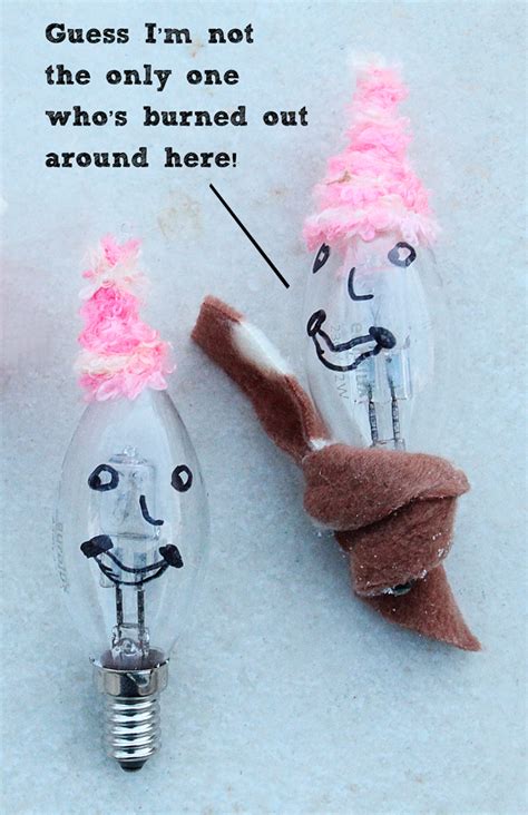 creative jewish mom: Recycled Light Bulb Crafts