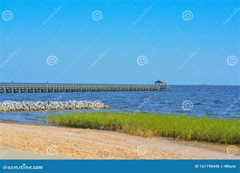 Fishing Pier on the Mississippi Gulf Coast. Biloxi, Gulf of Mexico ...