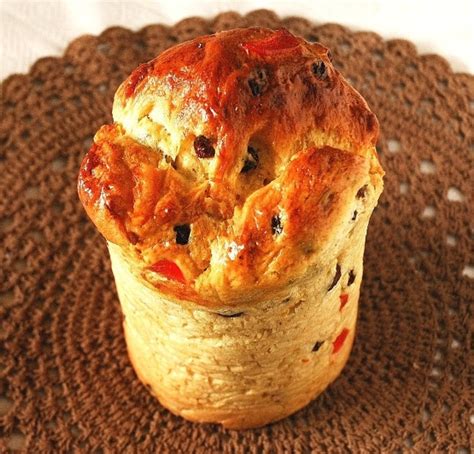 Kulich or Russian Easter bread Recipe by Miriam - CookEatShare