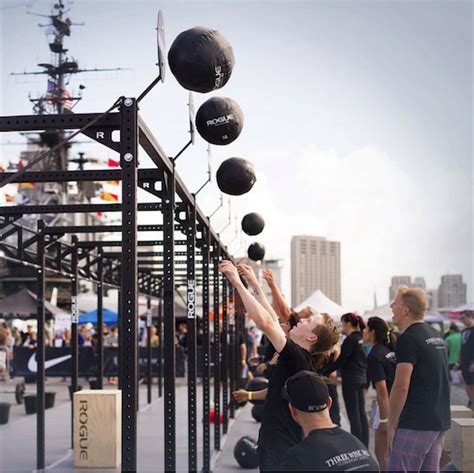 Test Your Mental Fortitude With Wall Balls! - Invictus Fitness