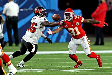 NFL: Super Bowl LV-Kansas City Chiefs vs Tampa Bay Buccaneers | Touchdown Wire