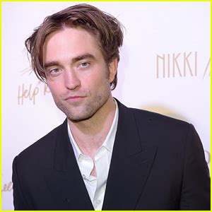 Robert Pattinson Shares Details About Filming With ‘Harry Potter’ Co ...