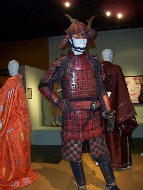 Very popular images: view of the Samurai armor