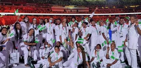 Olympics: Nigeria officials hand contentious Samsung phones to ...