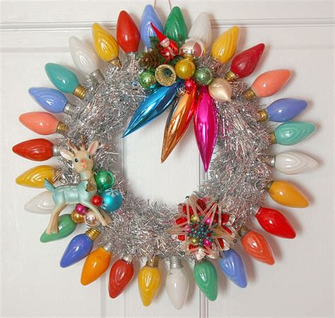 The Wreath Blog by GeorgiaPeachez: Vintage Christmas Lights