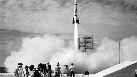 Early Manned Spaceflight First Spaceflight Information Facts News ...