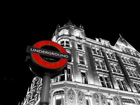 Free Stock Photo 10391 london underground selective coloring | freeimageslive