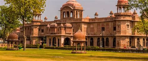 Top 8 Things to Do in Bikaner: An Adventurous Ride Through Bikaner