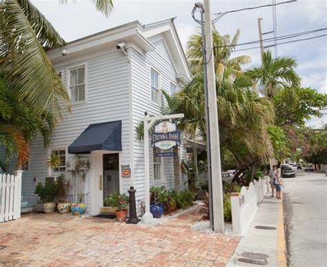 42+ elegant Bild Duval Inn Key West : Duval Inn $370 ($̶5̶2̶2̶). Key West Hotel Deals & Reviews ...