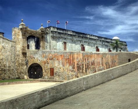 Old San Juan Walking Tour - SJU Shore Excursions | Carnival Cruise Line